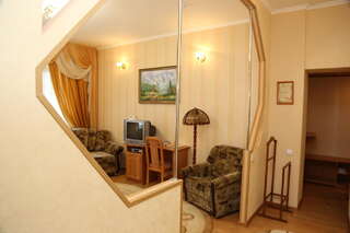 Отель Piligrim 1 Николаев Полулюкс-9